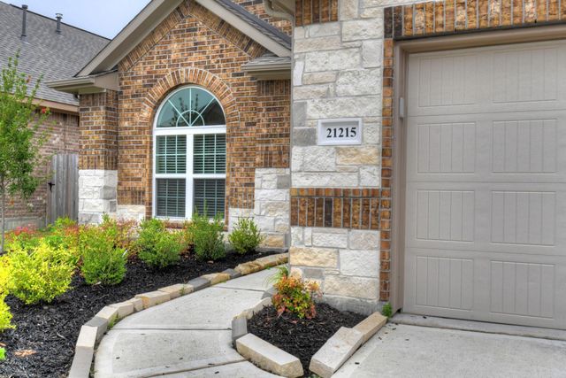 21215 Flowering Dogwood Circle, Porter, TX 77365