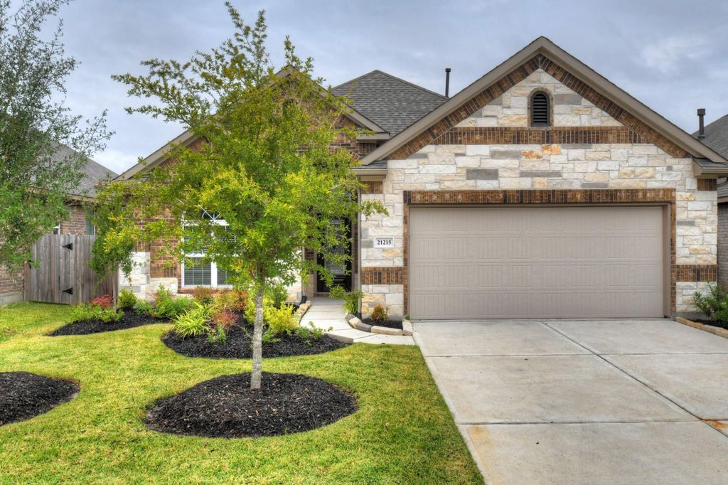 21215 Flowering Dogwood Circle, Porter, TX 77365
