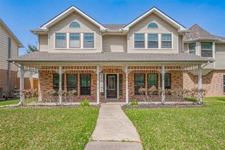 2727 Raintree Drive, Sugar Land, TX 77478