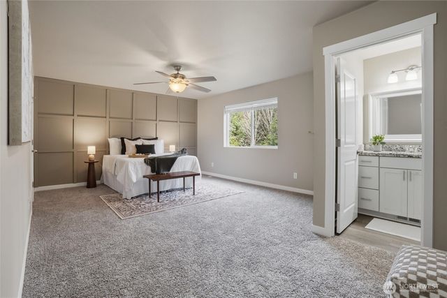 7225 E Last Refuge Way, Port Orchard, WA 98366