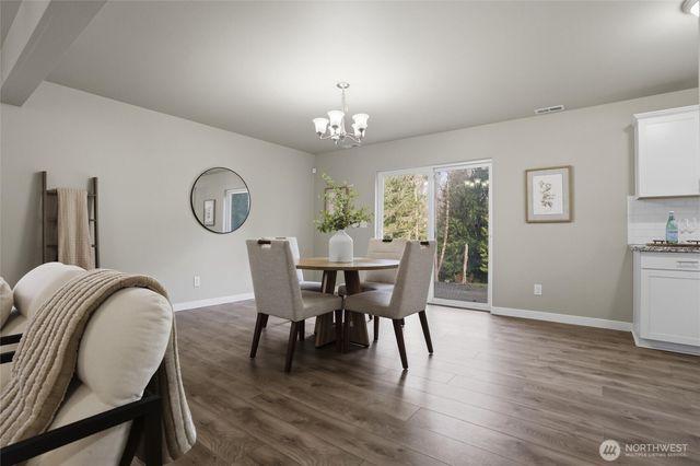 7225 E Last Refuge Way, Port Orchard, WA 98366