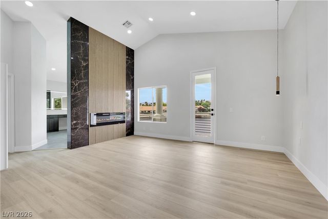 2589 Sun Reef Road, Las Vegas, NV 89128