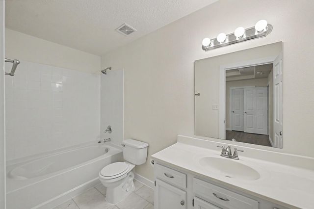 10807 Royal Tricia Drive, Conroe, TX 77303