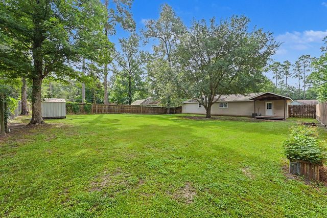 10807 Royal Tricia Drive, Conroe, TX 77303
