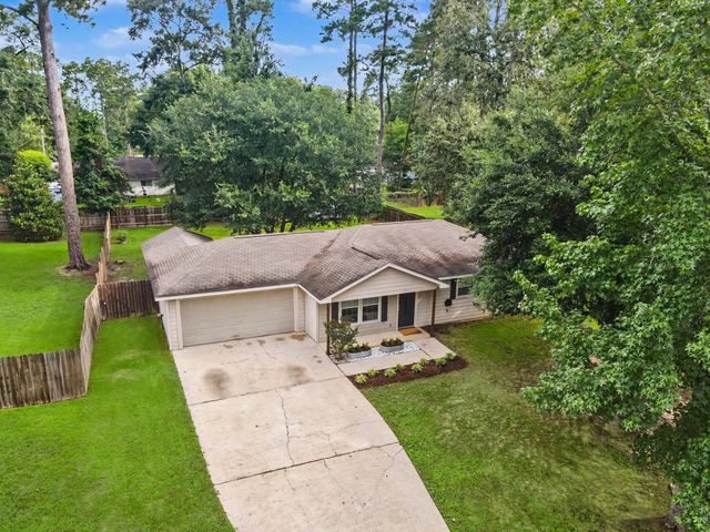 10807 Royal Tricia Drive, Conroe, TX 77303