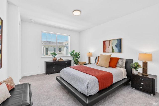 336 Pear Tree Ln #D, Napa, CA 94558