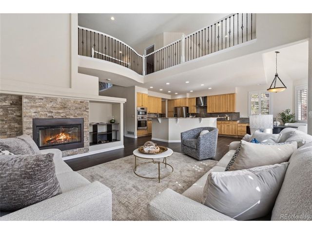 22426 E Roxbury Pl, Aurora, CO 80016