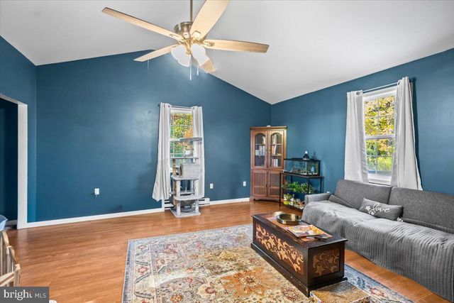 265 CONEWAGO CREEK RD, Manchester, PA 17345