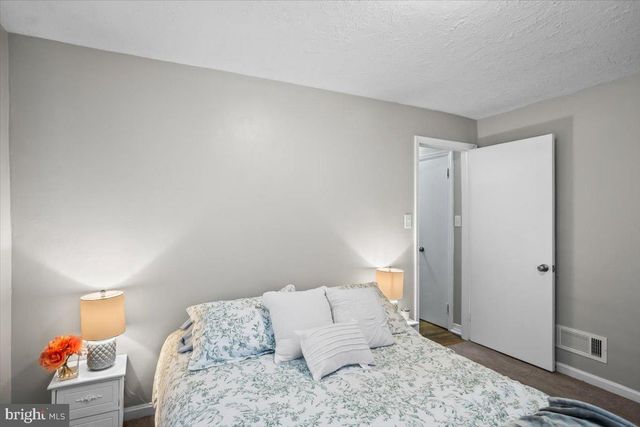 265 CONEWAGO CREEK RD, Manchester, PA 17345