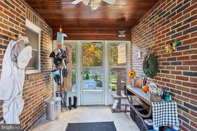 265 CONEWAGO CREEK RD, Manchester, PA 17345