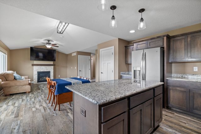 1803 NE Oak Drive, Ankeny, IA 50021