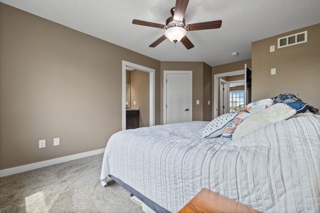 1803 NE Oak Drive, Ankeny, IA 50021