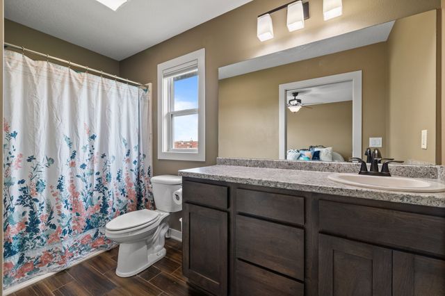 1803 NE Oak Drive, Ankeny, IA 50021