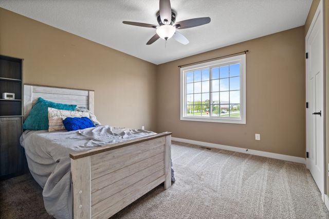 1803 NE Oak Drive, Ankeny, IA 50021