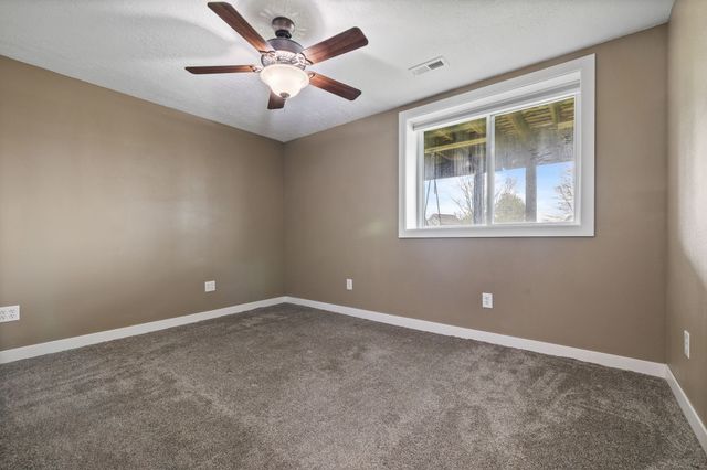 1803 NE Oak Drive, Ankeny, IA 50021