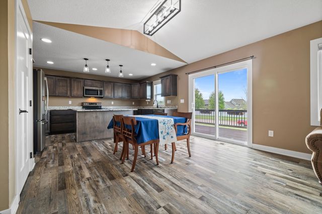 1803 NE Oak Drive, Ankeny, IA 50021