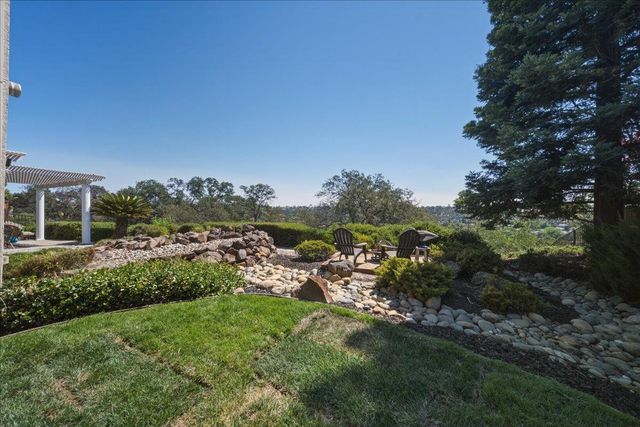3681 Black Oak Dr, Rocklin, CA 95765
