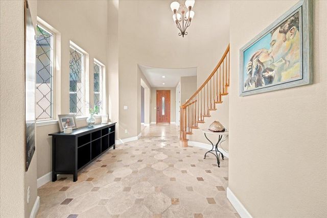 3681 Black Oak Dr, Rocklin, CA 95765