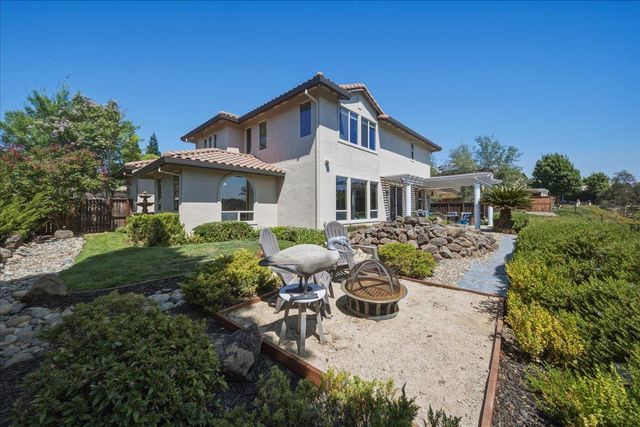 3681 Black Oak Dr, Rocklin, CA 95765