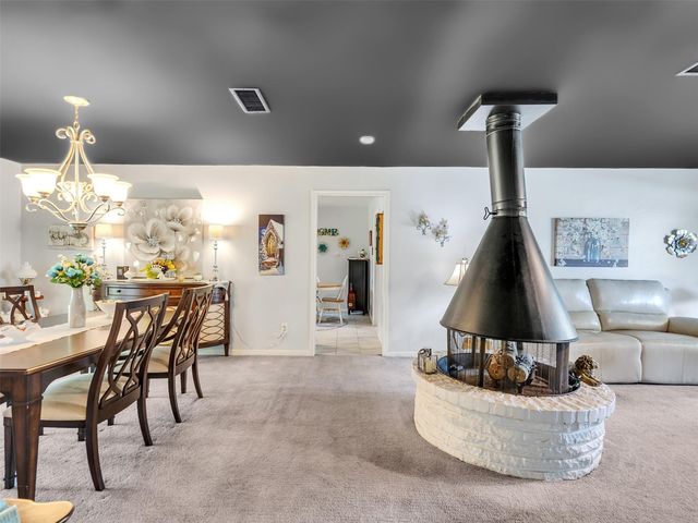 905 Bartlett Road, Katy, TX 77493