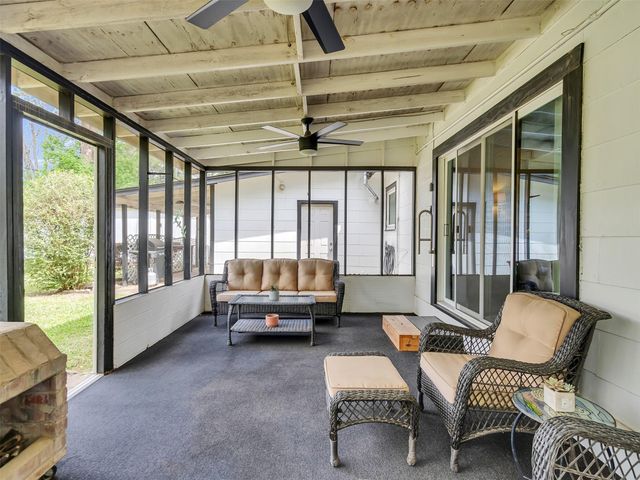 905 Bartlett Road, Katy, TX 77493