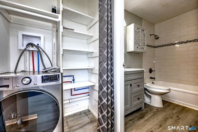 65 East Broadway B, Milford, CT 06460