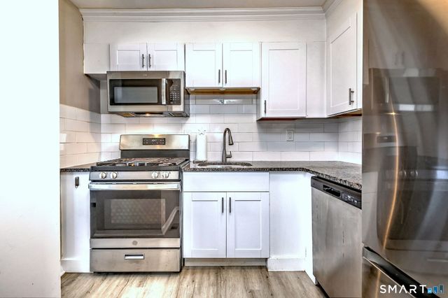 65 East Broadway B, Milford, CT 06460