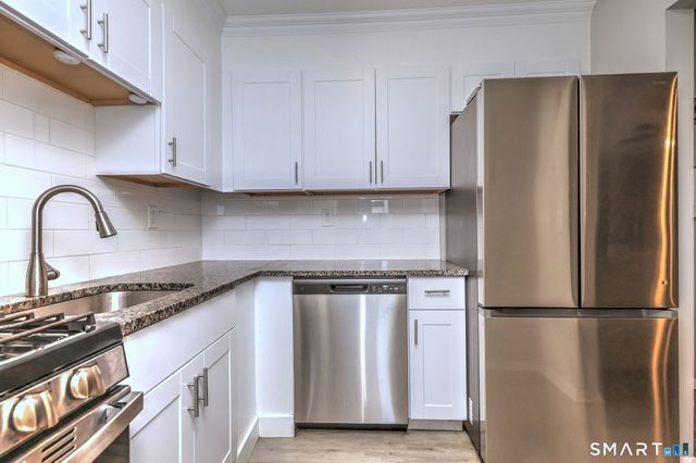 65 East Broadway B, Milford, CT 06460