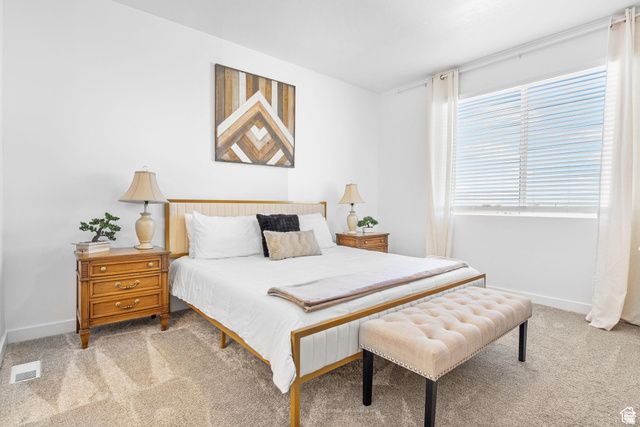 8537 N TIFFANY LN, Lake Point, UT 84074