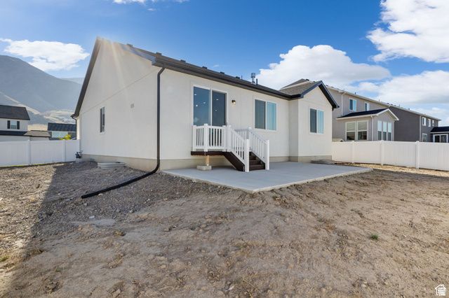 8537 N TIFFANY LN, Lake Point, UT 84074