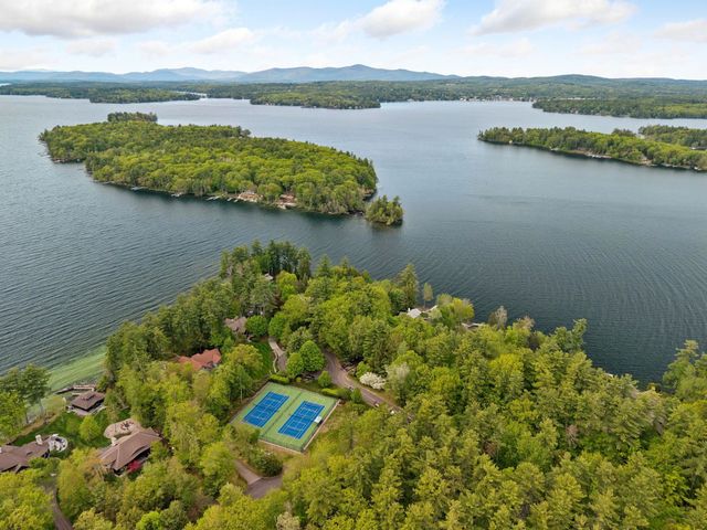 122 Pipers Point, Alton, NH 03809