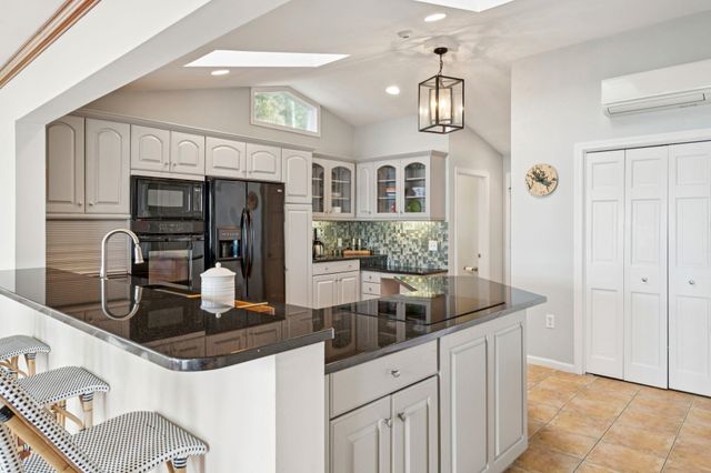 122 Pipers Point, Alton, NH 03809