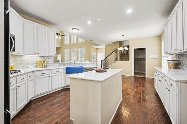 8125 Skyridge Drive, Plano, TX 75025