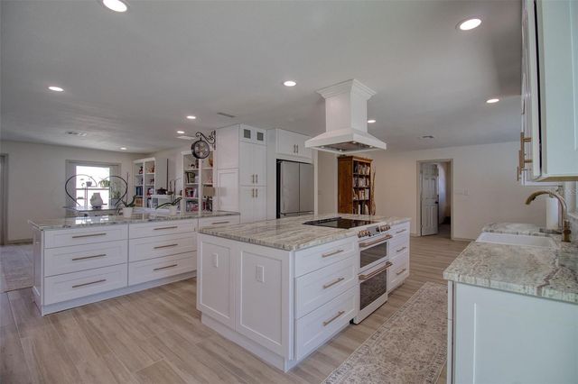 13804 PLUMOSA AVENUE, Hudson, FL 34667