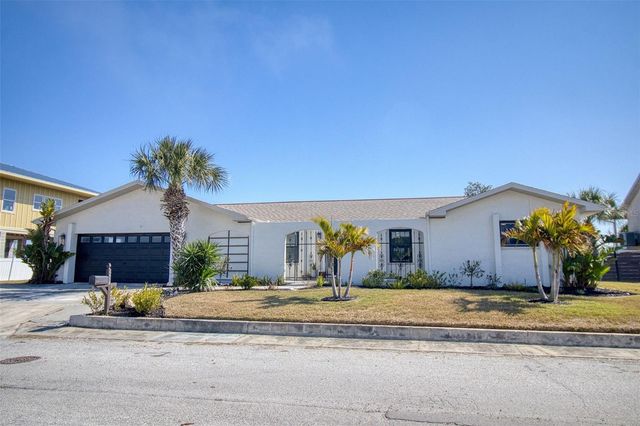 13804 PLUMOSA AVENUE, Hudson, FL 34667