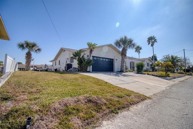 13804 PLUMOSA AVENUE, Hudson, FL 34667