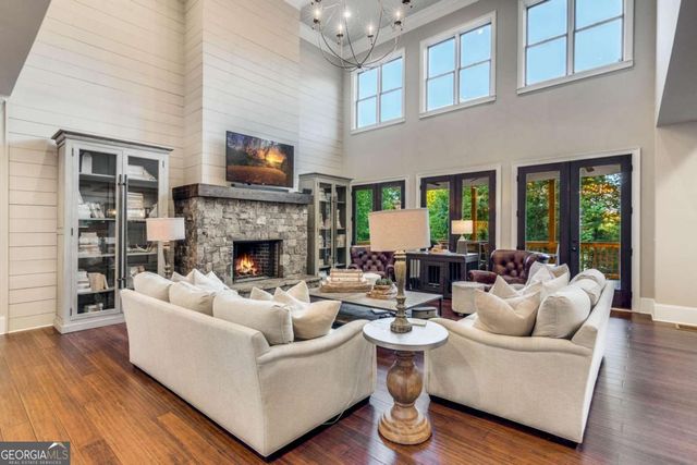 10 Peninsula Way, Dawsonville, GA 30534
