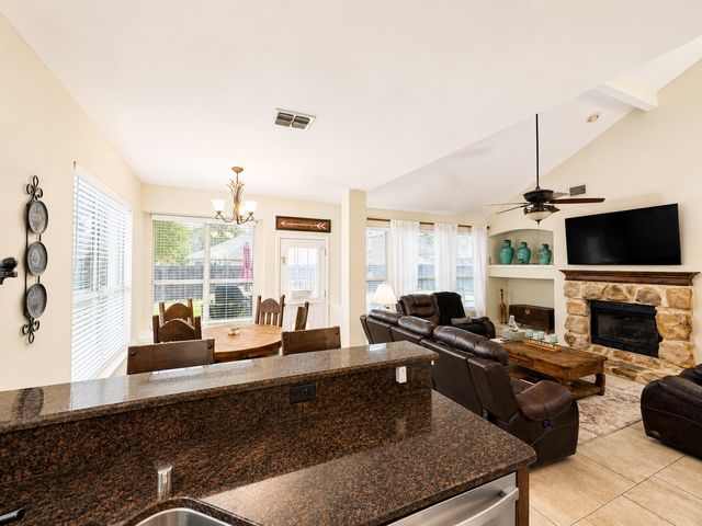 3103 Mason Avenue, Corinth, TX 76210