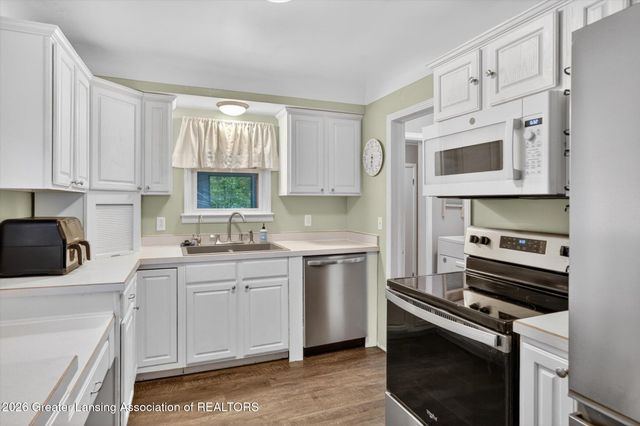 727 Center Street, Mason, MI 48854