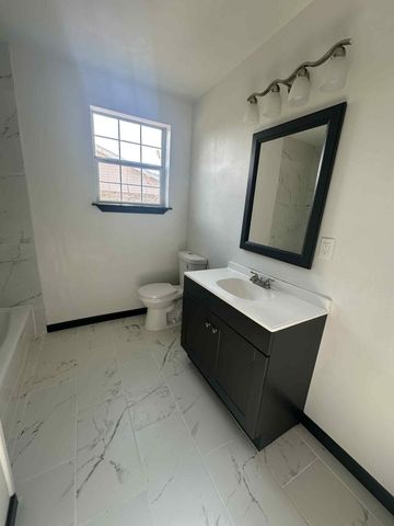 2206 8th St, Lake Charles, LA 70601