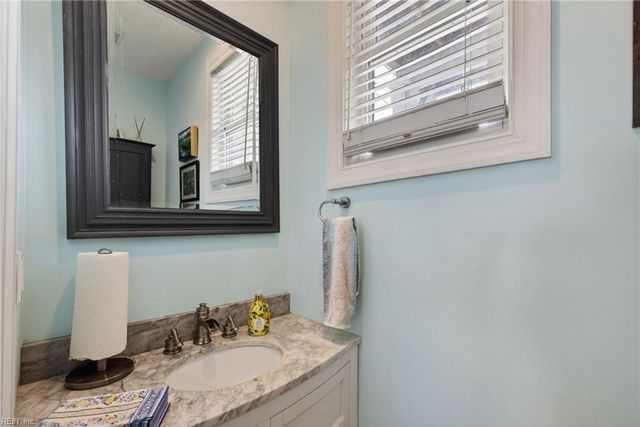 782 W Ocean View AVE, Norfolk, VA 23503