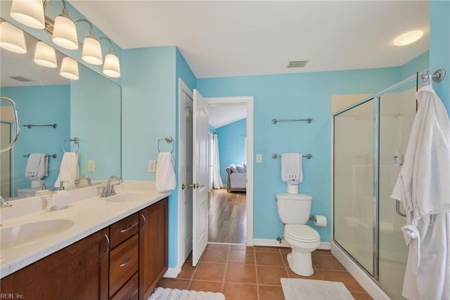 782 W Ocean View AVE, Norfolk, VA 23503