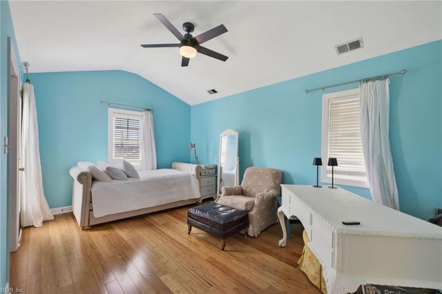 782 W Ocean View AVE, Norfolk, VA 23503