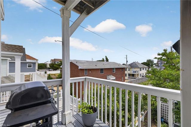 782 W Ocean View AVE, Norfolk, VA 23503