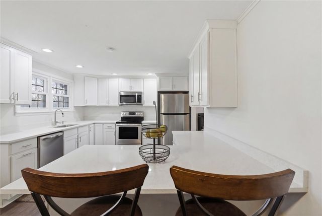 4301 Beverly Dr, Hopewell Twp, PA 15001