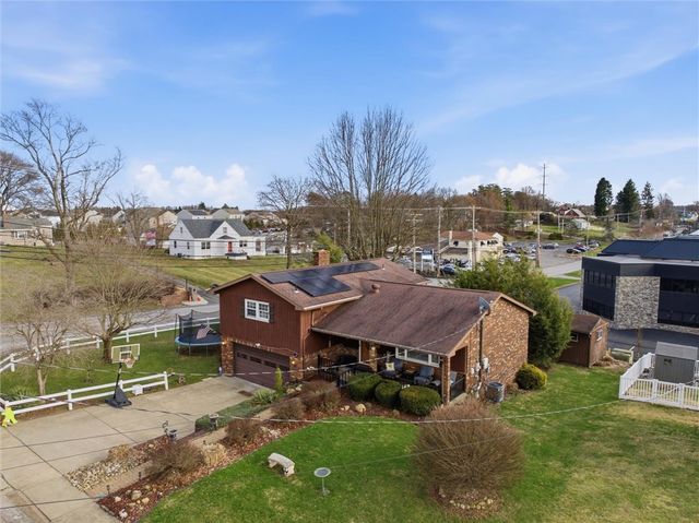 4301 Beverly Dr, Hopewell Twp, PA 15001