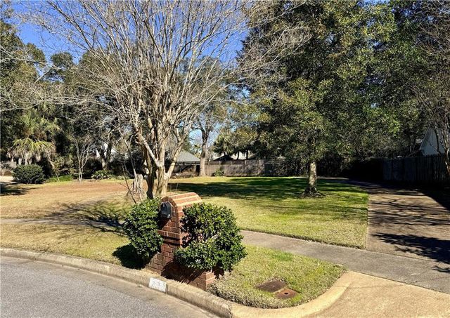 2551 Muir Woods S Court, Mobile, AL 36693