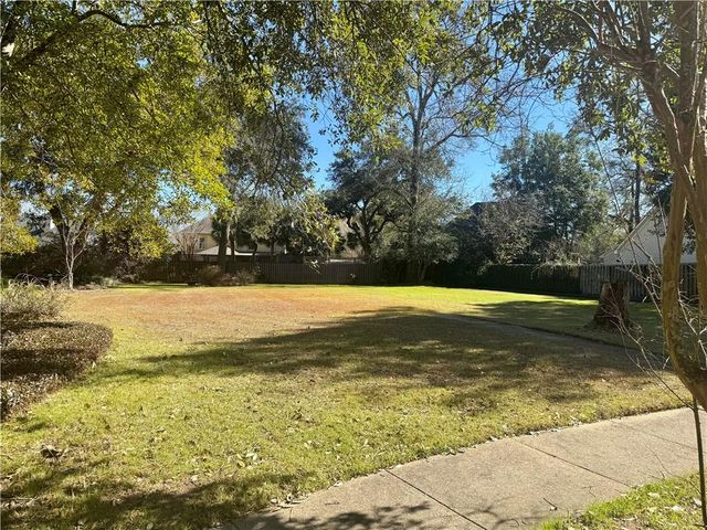 2551 Muir Woods S Court, Mobile, AL 36693