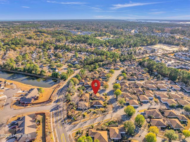 938 Summerlin Falls Court, Wilmington, NC 28412