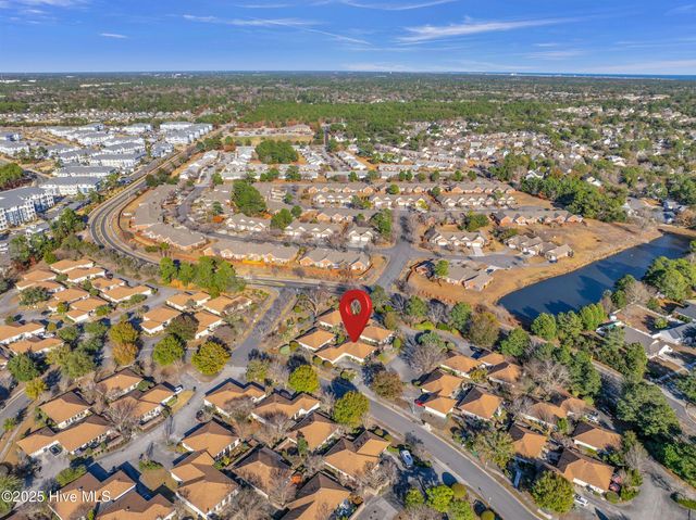 938 Summerlin Falls Court, Wilmington, NC 28412